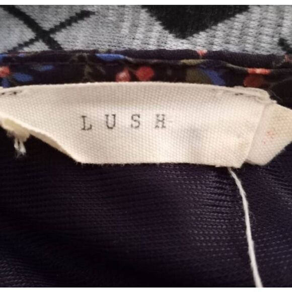 LUSH NAVY FLORAL SHIFT DRESS SZ.M EUC. - Picture 6 of 9